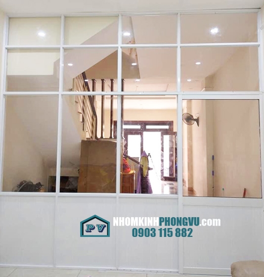 Lắp đặt vách nhôm kính ngăn phòng tại đường Nguyễn Duy Trinh, Phường Bình Trưng Đông, Quận 2, TPHCM